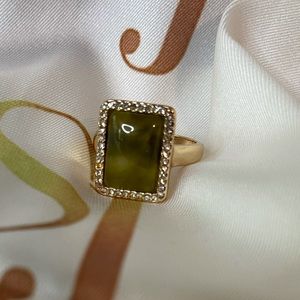 Rectangular fashion ring